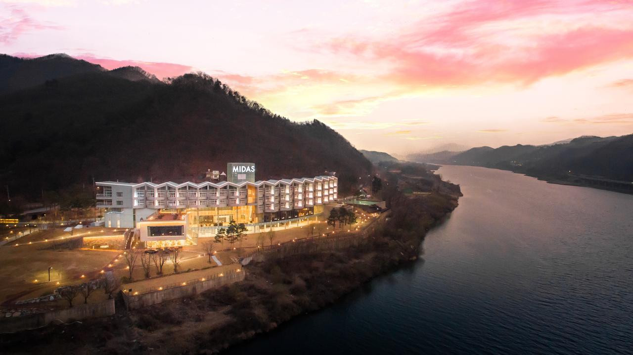 Midas Hotel&Resort Gapyeong Exterior foto