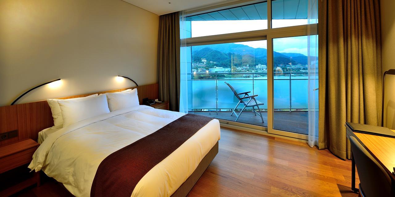 Midas Hotel&Resort Gapyeong Exterior foto